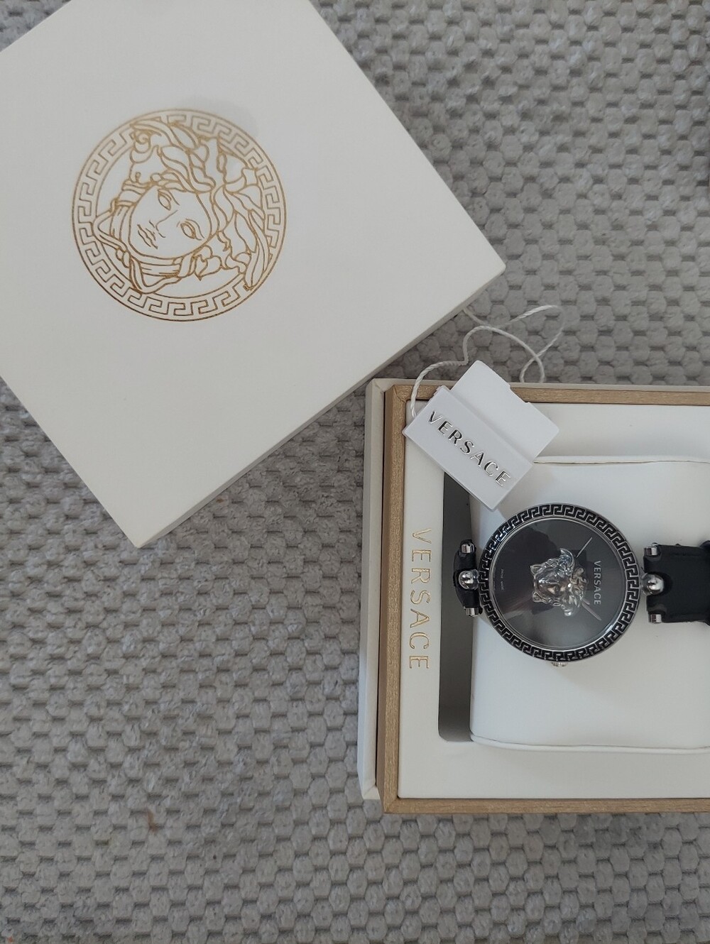 Versace Palazzo Black Leather Strap Silver-Tone Medusa Dial Watch - Picture 9 of 13